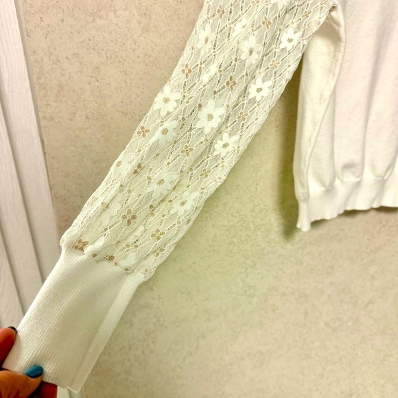 NANETTE LEPORE XL WOMENS WHITE GOLD EMBROIDERED FLOWERS LIGHTWEIGHT SWEATER - Picture 4 of 6